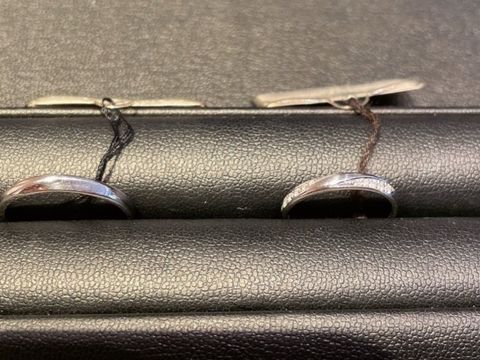 【エクセルコダイヤモンド(EXELCO DIAMOND)の口コミ】 ダイヤモンドが多めに付いてるデザインを選びたくていくつか試着しました…