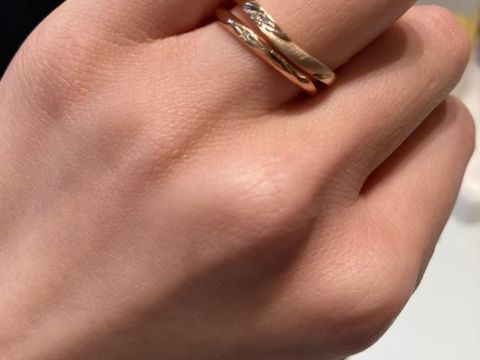 【Disney PRINCESS Rapunzel(ディズニープリンセスラプンツェル)の口コミ】 デザインは、とにかく可愛かったです。
ウェーブのデザインがとても女性ら…