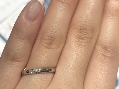 【Only You(オンリーユー)の口コミ】 結婚指輪にもダイヤがついてるものが良かったため、探している時に理想に…