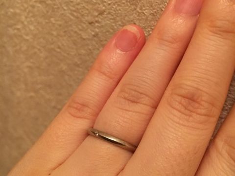 【AFFLUX(アフラックス)の口コミ】 ピンク色がすきで、埋め込まれているピンクダイヤが決め手となりました。…