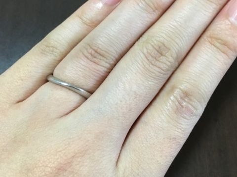 【4℃ BRIDAL(ヨンドシーブライダル)の口コミ】 姉妹ブランドのcanal４℃のがペアリングを付き合った当初購入しました。そ…