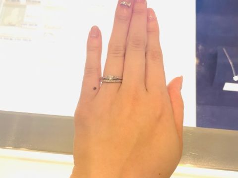 【サマンサティアラブライダル(Samantha Tiara Bridal)の口コミ】 ディズニーコラボをしていて、写真はシンデレラデザインなのですが、とっ…