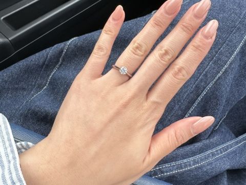 【銀座ダイヤモンドシライシの口コミ】 ダイヤの品質が他店よりも良かった。
3店舗がシライシさんで、ダイヤにつ…