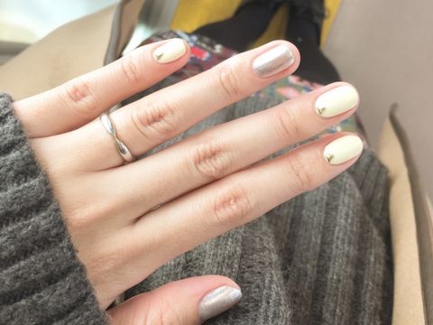 【ティファニー(Tiffany & Co.)の口コミ】 夫のゴツゴツした手にも似合う、シンプルだけどただのまっすぐなリングで…