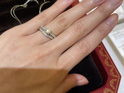 【カルティエ(Cartier)の口コミ】 カルティエのバレリーナはかなり人気の指輪です。実際はめてみるとダイヤ…