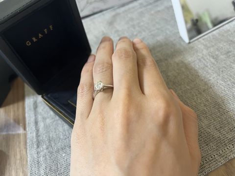 【グラフ(GRAFF)の口コミ】 ブランドとして有名で憧れの指輪でした。ダイヤモンドの品質が良いのも他…