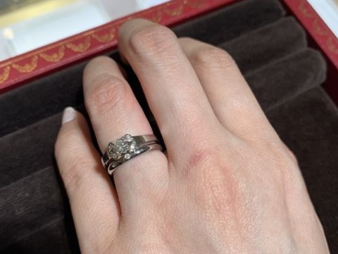 【カルティエ(Cartier)の口コミ】 ダイヤモンド1石のシンプルなデザインのものを探していました。
他のハイ…