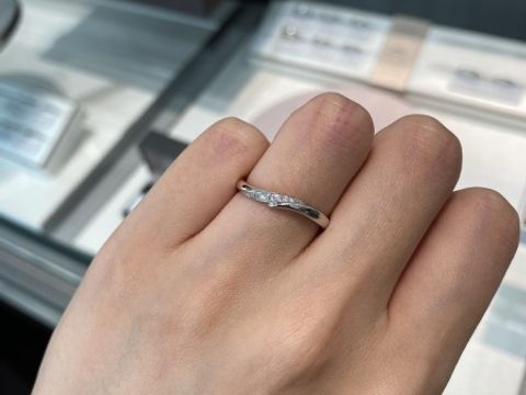 【アイプリモ(I-PRIMO)の口コミ】 とても多くのデザインがあり、悩んでしまいましたが
最終的にノクターナル…