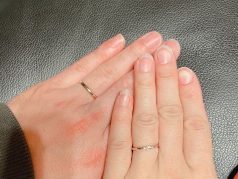【Ankhore(アンクオーレ)の口コミ】 結果指輪といえばプラチナのイメージですが、人と違うものにしたいと、夫…