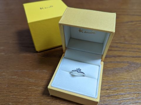 【ケイウノ ブライダル(K.UNO BRIDAL)の口コミ】 持ち込んだルースで指輪を作っていただきました。
沢山のブランドを探して…