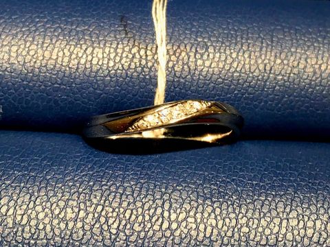 【銀座ダイヤモンドシライシの口コミ】 指輪のデザインとしては見学した結婚指輪の店舗では種類が豊富な方だった…