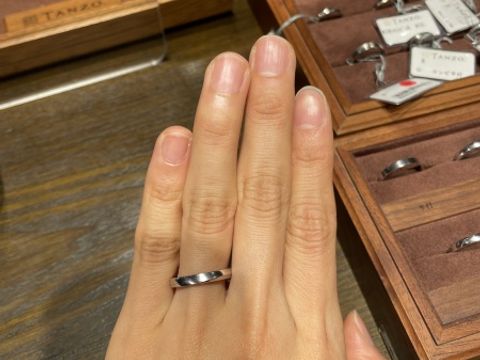 【TANZO.(鍛造指輪)の口コミ】 セミオーダーで自分の好きなデザインにできると思います。シンプルなデザ…