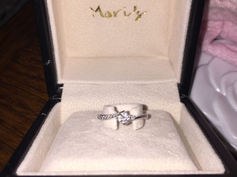 【Mori&rsquo;s Ruby(モリスルビー)の口コミ】 ダイヤの質がよく鑑定書もついていたので決めました。雑誌などで見て探し…