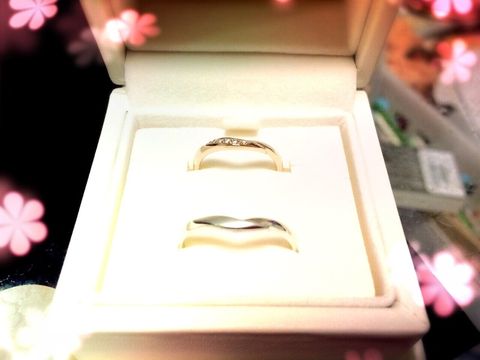 【4℃ BRIDAL(ヨンドシーブライダル)の口コミ】 ピンクゴールドが大好きな私は購入した指輪に一目惚れ！キラキラ輝くダイ…