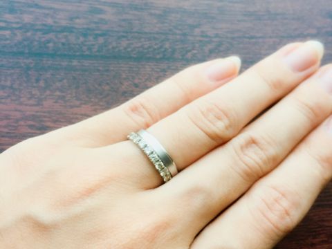 【エクセルコダイヤモンド(EXELCO DIAMOND)の口コミ】 エクセルコダイヤモンドは婚約指輪も購入したブランドでした。
購入した婚…