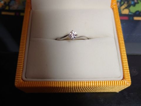 【ケイウノ ブライダル(K.UNO BRIDAL)の口コミ】 パートナーがえらんできてくれたのですが、
まず、わたしが喜びそうだとの…