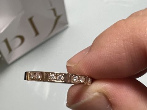 【ENUOVE(イノーヴェ)の口コミ】 おしゃれなデザイン且つ、値段や、結婚指輪と言うことで旦那と似たデザイ…