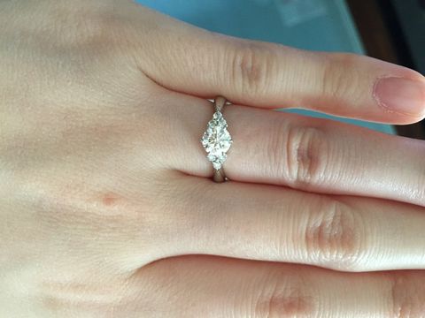 【GALA JEWELRY(ガラジュエリー)の口コミ】 ダイヤの4Cが大手のジュエリーブランドが3倍近くで売っている質のものでも…