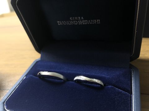 【銀座ダイヤモンドシライシの口コミ】 新郎の指輪について:シンプルながらキャラクターラインがしっかりしていて…