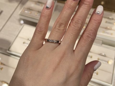 【カルティエ(Cartier)の口コミ】 カルティエのマイヨン　パンテールです。ダイヤが並んだデザインで、キラ…