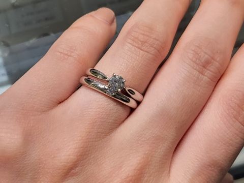 【アイプリモ(I-PRIMO)の口コミ】 ざ、シンプル！ざ王道なデザインで、シンプルなのを探している方におすす…