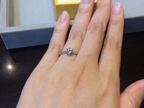 【ケイウノ ブライダル(K.UNO BRIDAL)の口コミ】 フルオーダーで自分の好みを盛り込んだものをデザイナーの方と相談しなが…