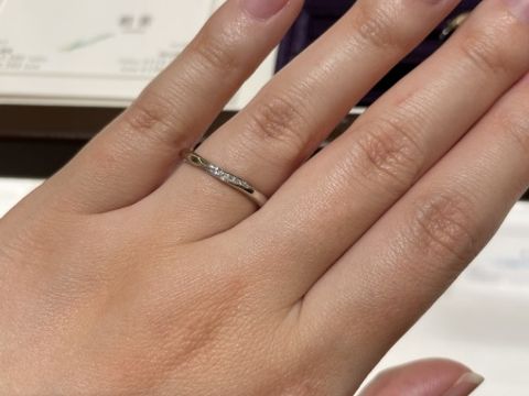 【俄(にわか)の口コミ】 いくつかご提案いただき、試着しましたが、どの指輪も他のお店に比べてつ…