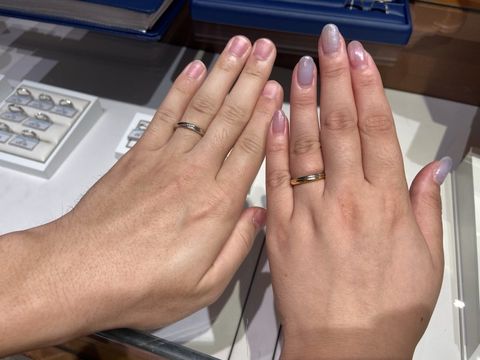 【銀座ダイヤモンドシライシの口コミ】 シンプルでかつ、付け心地も最高だったところ。
ダイアがあるものから、と…