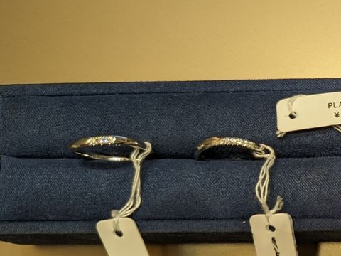 【4℃ BRIDAL(ヨンドシーブライダル)の口コミ】 デザインも豊富にありどのブランドよりも良いのかなと感じました。価格に…