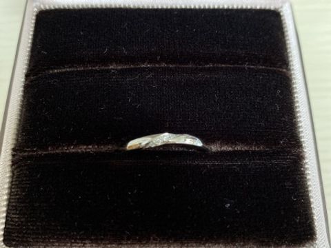 【アイプリモ(I-PRIMO)の口コミ】 婚約指輪が、ダイヤモンドの輝度にこだわりIFにしてもらいました。それが…