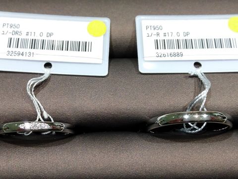 【アイプリモ(I-PRIMO)の口コミ】 結婚指輪らしいストレートラインで飽きが来なさそうだと思いました。
材質…