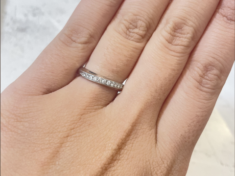 【俄(にわか)の口コミ】 男性の結婚指輪がシンプルなものが多い中、ニワカさんの指輪はアレンジが…