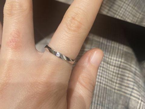 【ラザール ダイヤモンド(LAZARE DIAMOND)の口コミ】 昔からダイヤモンドを取り扱っている店舗なので、ダイヤモンドは虹色に輝…