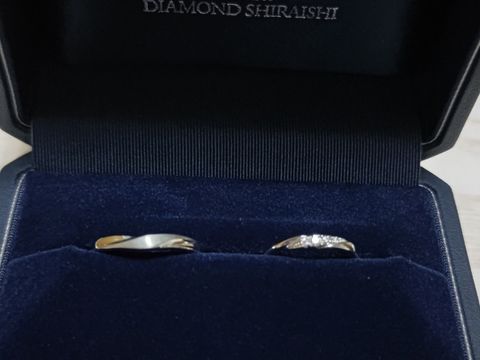【銀座ダイヤモンドシライシの口コミ】 指輪のデザインは、セットではないのですが、それぞれが気に入ったものが…