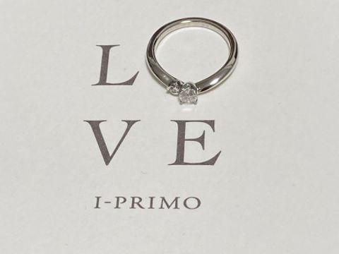 【アイプリモ(I-PRIMO)の口コミ】 通常のダイヤモンドだけでなく、カラーのダイヤモンドもついた指輪を探し…