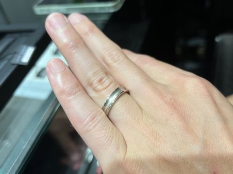 【ラザール ダイヤモンド(LAZARE DIAMOND)の口コミ】 世界有数のカッターズブランドということもあり他店と比べて暗いところで…