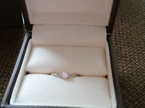 【The LoveL(ザ・ラヴェル)の口コミ】 まず、雑誌などで色々デザインを見て、どんなデザインがいいかを決めてい…