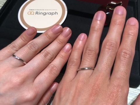 【TRECENTI(トレセンテ)の口コミ】 緩やかなウェーブで手に馴染みやすく、ダイヤがななめに入っていて綺麗に…