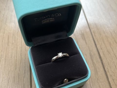 【ティファニー(Tiffany & Co.)の口コミ】 もちろん予算面もありますが、婚約指輪はティファニーが良いとリクエスト…