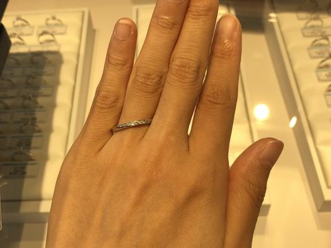 【銀座ダイヤモンドシライシの口コミ】 指輪の種類が多く、優柔不断なわたしにとって、迷いに迷ってしまいました…