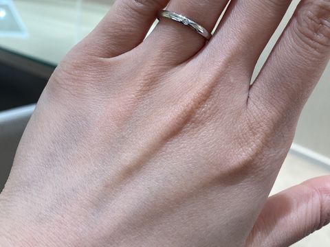 【アイプリモ(I-PRIMO)の口コミ】 女性も男性もぷっくりしたデザインで
しっかり指輪の存在感を感じたい方に…