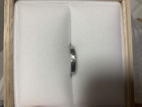 【4℃ BRIDAL(ヨンドシーブライダル)の口コミ】 婚約指輪もこちらのブランドで購入したので、結婚指輪もこちらでと決めて…