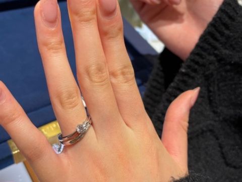 【BIJOUPIKO(ビジュピコ)の口コミ】 丸みを帯びてやわらかい雰囲気の指輪がお気に入りでした。また手が小さめ…