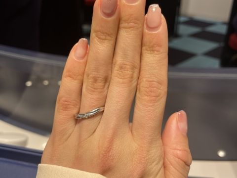 【銀座ダイヤモンドシライシの口コミ】 ダイヤモンドがお店の名前に入っているわけあって、他のお店よりダイヤモ…