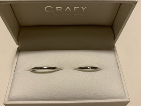 【CRAFY(クラフィ)の口コミ】 価格やデザイン。シンプルな指輪がよかったが、スタッフさんに相談し一緒…