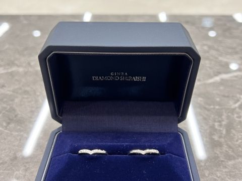 【銀座ダイヤモンドシライシの口コミ】 V字が希望で、理想の形がこちらのお店にありました。ダイヤモンドの輝きが…