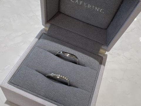 【CAFERING(カフェリング)の口コミ】 結婚指輪は毎日着ける指輪なので着け心地を重視しました。CAFERINGの指輪…