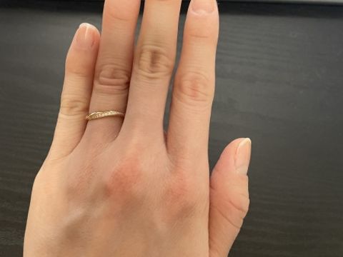 【銀座ダイヤモンドシライシの口コミ】 指輪のデザインはできればシンプルで少し動きのあるデザインが良いという…