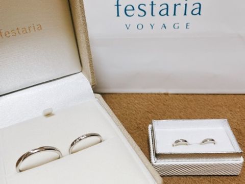 【festaria VOYAGE(フェスタリア ボヤージュ)の口コミ】 星がおしのフェスタリア。指輪に斜めに5つの星のダイヤがあり、流れ星みた…