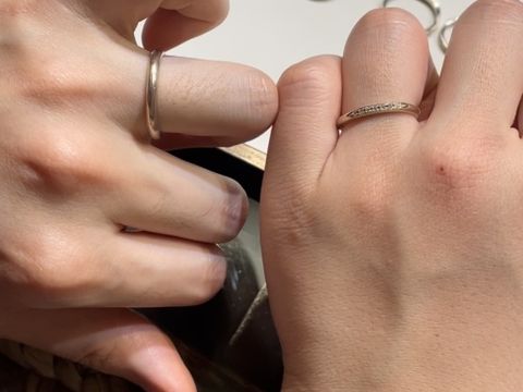 【杢目金屋(もくめがねや)の口コミ】 指輪はフルオーダーで注文できます。指輪のカラーリングを選べることで自…